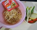 Foto langkah ke 1 dari resep Oseng Tauge dan telur.