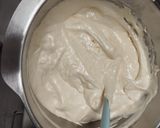 A picture of step 4 of Apple Roll Cake.