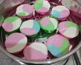 Foto langkah ke 8 dari resep 🌹Bolu Kukus Mawar🌹.