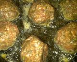 A picture of step 2 of Meatballs in marinara sauce.