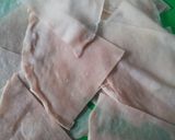 Chicken samosa (yanda za'a hada abin nada samosa cikin sauki)matakin girki4 hoto