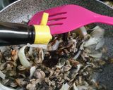 Foto langkah ke 3 dari resep Kerang Saus Tiram.