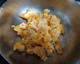 ચીકી (Chhiki recipe in Gujarati) રેસીપી સ્ટેપ2ફોટો