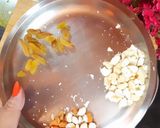 A picture of step 4 of 4 Oats Chia Seeds Puddings.