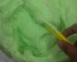 Foto langkah ke 3 dari resep Ogura pandan poppyseeds Resep Mba tintin rayner.
