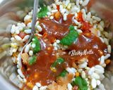 A picture of step 4 of Samosa Bhel.