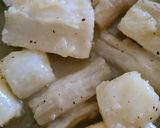 A picture of step 3 of Seared Tuna Medallions with Yuca in Mojo Sauce.