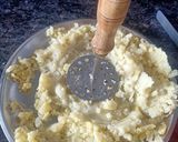 आलू की रोटी (aloo ki roti recipe in Hindi) रेसिपी चरण 1 फोटो