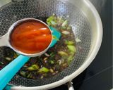 A picture of step 10 of Cabbage Manchurian.