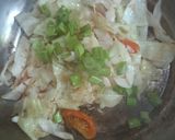Foto langkah ke 2 dari resep Oseng Kubis Ala Vietnam.