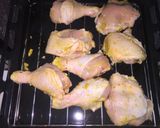 Foto del paso 3 de la receta: Pollo al horno con mostaza y miel