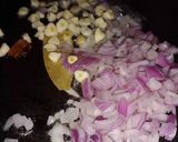 A picture of step 3 of Spinach soup (palak soup).