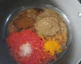 A picture of step 2 of Aloo-potol Dalna (Bengali veg sabzi).
