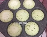 Foto langkah ke 3 dari resep Serabi pandan tanpa santan ala utykirana.