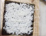 Foto langkah ke 2 dari resep Sushi Roll Simple.