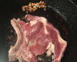 Foto del paso 1 de la receta: Costeleta a la sartén con 4 ingredientes ideal para la cena. En 10 minutos