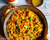 A picture of step 5 of Rajwadi Khichdi.