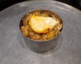 Foto del paso 7 de la receta: Mar y montaña gamba y salchicha con seta camasec y yema escaldada
