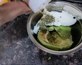 A picture of step 1 of Cheese Avocado Spread Cream.