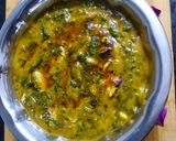 लसुणी पालक (lasuni palak recipe in marathi) रेसिपी स्टेप 3 फोटो