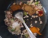 A picture of step 1 of Vesan Bhaat.