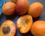 Une image de l'étape 1 de 🍑ABRICOTS 🍑PANNA COTTA🍧FRUITTE.