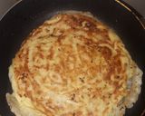 Foto langkah ke 4 dari resep Martabak Tuna.