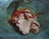 Foto langkah ke 4 dari resep Cireng Merah Putih🇮🇩 Isi Kornet-Sosis Pedas.