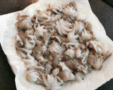 Foto del paso 1 de la receta: Pulpitos estofados