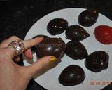 A picture of step 6 of Geode Chocolate Eggs.