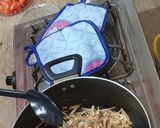 A picture of step 1 of Butt palak recipe.