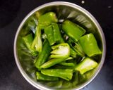 મરચા નો સંભારો (Marcha Sambharo Recipe In Gujarati) રેસીપી સ્ટેપ1ફોટો