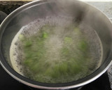 Foto del paso 1 de la receta: Ensalada de judías verdes y berenjena con mahonesa de sriracha