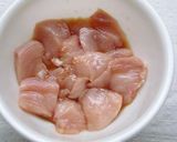 A picture of step 1 of Broccoli and Chicken Breast with Butter Soy Sauce Stir-Fry.