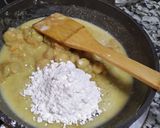 Foto del paso 2 de la receta: Croquetas de gambas al ajillo