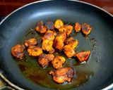 A picture of step 2 of Chicken shawarma.