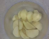 Foto langkah ke 1 dari resep Semur Kentang Campur.