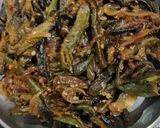 भिंडी प्याज़ की सब्जी(bhindi pyaz ki sabzi recipe in hindi) रेसिपी चरण 2 फोटो