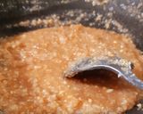 A picture of step 2 of Rice Sesame Sweet Balls.