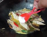 Foto langkah ke 3 dari resep Krecek Pindang Tongkol.
