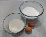 Foto del paso 2 de la receta: Coquitos 👍 | Macaroons de Coco | 3 ingredientes ✅