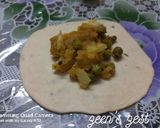 A picture of step 4 of Matar Aloo Kachoris.