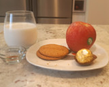 Foto del paso 1 de la receta: Batido de manzana y galletas