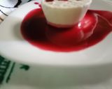 Foto del paso 12 de la receta: Panna cotta de coco con coulis de jamaica y mezcal