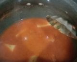 A picture of step 5 of Sindhi makhana curry.