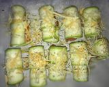 Foto del paso 5 de la receta Rollitos de calabacín con salmón y queso