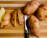 A picture of step 3 of Potato Wedges#potatocontest.