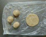 A picture of step 3 of Easy Egg-Free Melon Pan Muffins with Pancake Mix.