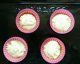 A picture of step 8 of Easy Egg-Free Melon Pan Muffins with Pancake Mix.