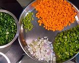 A picture of step 1 of Veg Fried Rice Recipe.